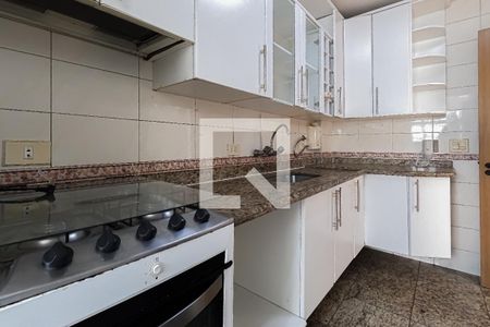Apartamento à venda com 84m², 2 quartos e 2 vagasCozinha