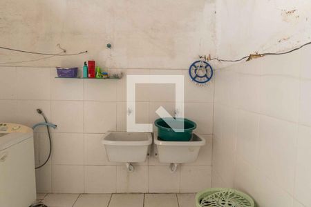 Casa à venda com 200m², 3 quartos e 1 vagaÁrea de Serviço