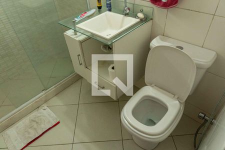 Casa à venda com 200m², 3 quartos e 1 vagaBanheiro 2