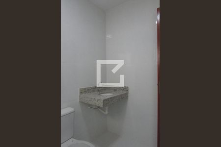 Casa para alugar com 163m², 3 quartos e 2 vagasBanheiro 2