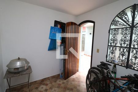 Casa à venda com 260m², 5 quartos e 3 vagasSuite 2