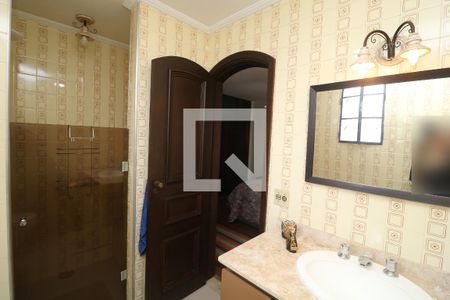 Casa à venda com 260m², 5 quartos e 3 vagasBanheiro da Suíte