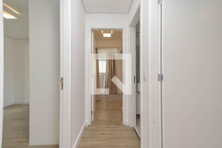 Corredor de apartamento para alugar com 3 quartos, 80m² em Santa Cecília, São Paulo