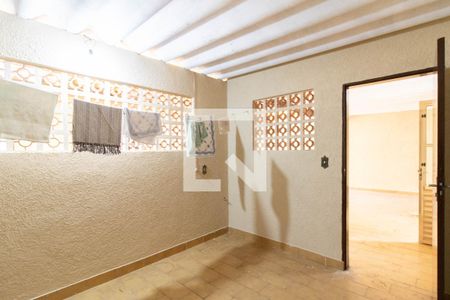 Casa à venda com 515m², 2 quartos e 3 vagas Casa à venda com 515m², 2 quartos e 3 vagasÁrea de Serviço