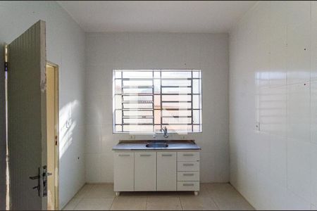 Casa à venda com 120m², 3 quartos e 2 vagasCozinha