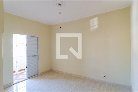 Casa à venda com 120m², 3 quartos e 2 vagasSuíte
