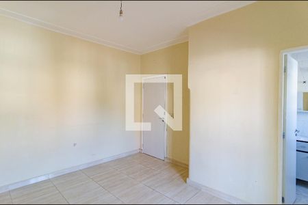 Casa à venda com 120m², 3 quartos e 2 vagasSuíte