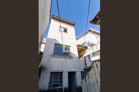Casa à venda com 120m², 3 quartos e 2 vagasQuintal