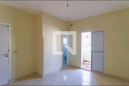 Casa à venda com 120m², 3 quartos e 2 vagasSuíte