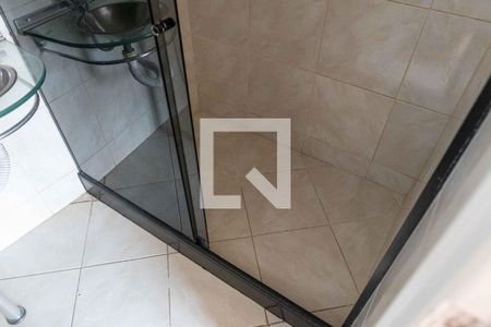 Casa à venda com 184m², 5 quartos e 3 vagas Casa à venda com 184m², 5 quartos e 3 vagasBanheiro da Suíte 3