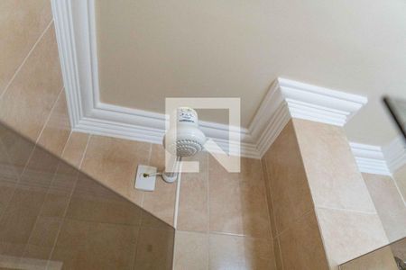 Casa à venda com 184m², 5 quartos e 3 vagas Casa à venda com 184m², 5 quartos e 3 vagasBanheiro da Suíte 2