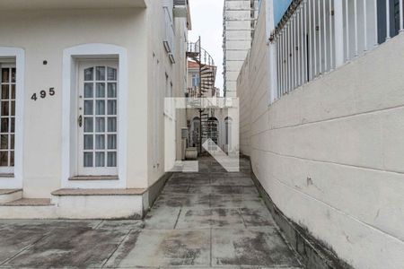 Casa à venda com 184m², 5 quartos e 3 vagas