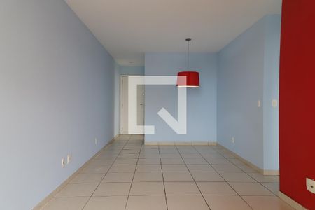 Sala de apartamento para alugar com 2 quartos, 80m² em Recreio dos Bandeirantes, Rio de Janeiro