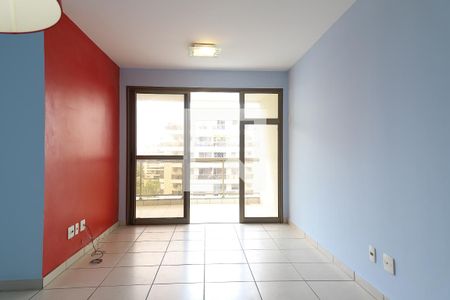 Sala de apartamento para alugar com 2 quartos, 80m² em Recreio dos Bandeirantes, Rio de Janeiro