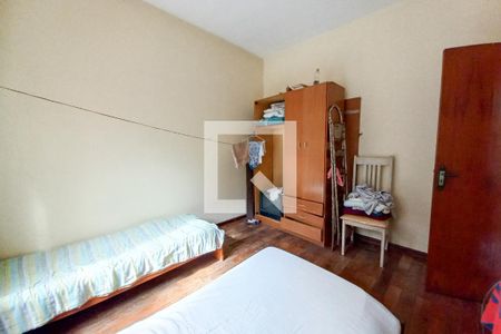 Casa à venda com 262m², 4 quartos e 6 vagas Casa à venda com 262m², 4 quartos e 6 vagasQuarto 1