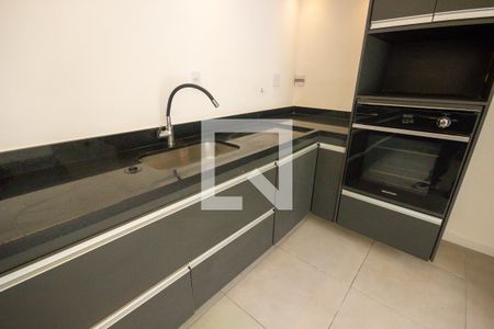 Casa para alugar com 180m², 3 quartos e 2 vagasCozinha