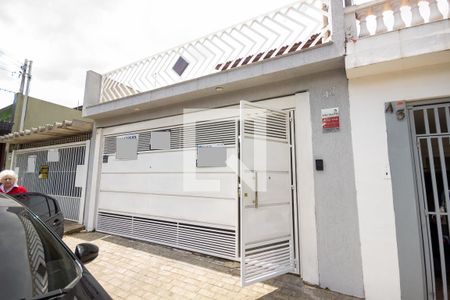 Casa à venda com 3 quartos, 180m² em Jardim Luanda, São Paulo