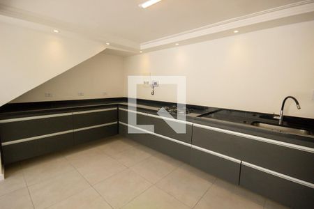 Casa para alugar com 180m², 3 quartos e 2 vagasCozinha