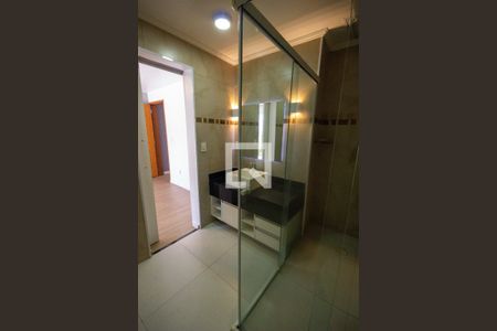 Casa para alugar com 180m², 3 quartos e 2 vagasBanheiro