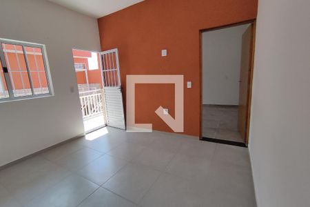 Sala de casa para alugar com 1 quarto, 50m² em Jardim Eliane, São Paulo