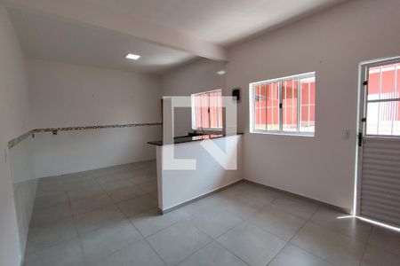 Sala de casa para alugar com 1 quarto, 50m² em Jardim Eliane, São Paulo