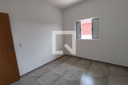 Quarto de casa para alugar com 1 quarto, 50m² em Jardim Eliane, São Paulo