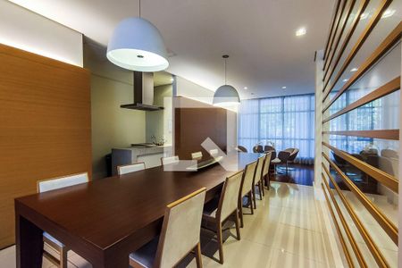 Apartamento para alugar com 140m², 1 quarto e 2 vagas Apartamento para alugar com 140m², 1 quarto e 2 vagasÁrea Comum - Salão de Festas