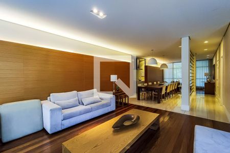 Apartamento para alugar com 140m², 1 quarto e 2 vagas Apartamento para alugar com 140m², 1 quarto e 2 vagasÁrea Comum - Salão de Festas