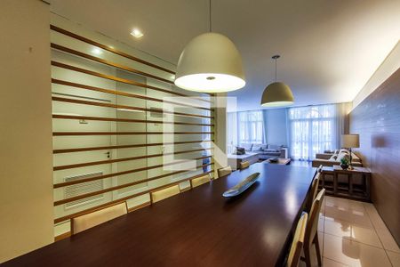 Apartamento para alugar com 140m², 1 quarto e 2 vagas Apartamento para alugar com 140m², 1 quarto e 2 vagasÁrea Comum - Salão de Festas