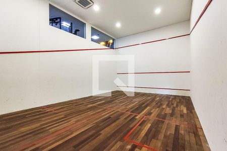 Apartamento para alugar com 140m², 1 quarto e 2 vagas Apartamento para alugar com 140m², 1 quarto e 2 vagasÁrea Comum - Quadra de Squash