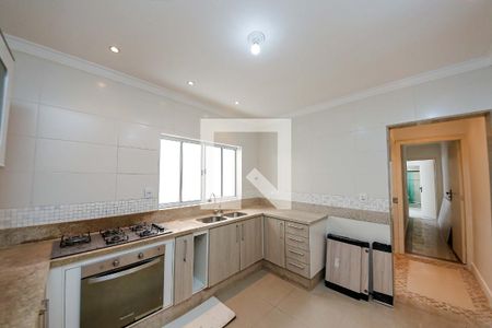 Casa à venda com 160m², 3 quartos e 2 vagasCozinha