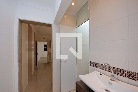 Casa à venda com 160m², 3 quartos e 2 vagasLavabo