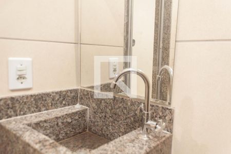 Apartamento para alugar com 38m², 1 quarto e sem vaga Apartamento para alugar com 38m², 1 quarto e sem vagaBanheiro