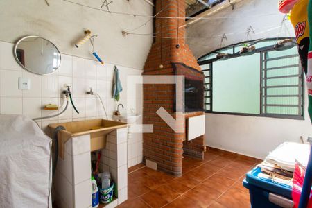 Casa à venda com 205m², 5 quartos e 2 vagasÁrea de Serviço 2