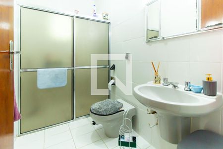 Casa à venda com 205m², 5 quartos e 2 vagasBanheiro 2