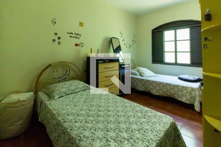 Casa à venda com 205m², 5 quartos e 2 vagasQuarto 3