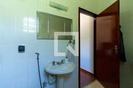 Casa à venda com 205m², 5 quartos e 2 vagasBanheiro da Suíte