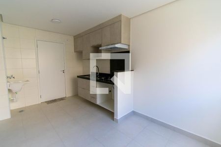 Sala e Cozinha de apartamento para alugar com 2 quartos, 33m² em Sapopemba, São Paulo