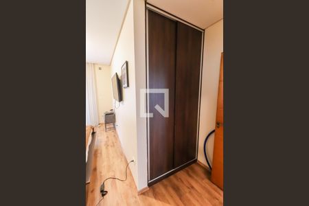 Casa para alugar com 500m², 5 quartos e 5 vagasSuite 1