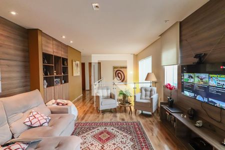 Casa para alugar com 500m², 5 quartos e 5 vagasSala de TV