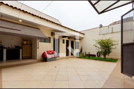 Casa à venda com 245m², 5 quartos e 5 vagasQuintal