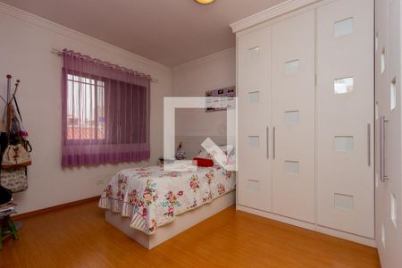 Casa à venda com 245m², 5 quartos e 5 vagasSuíte 3