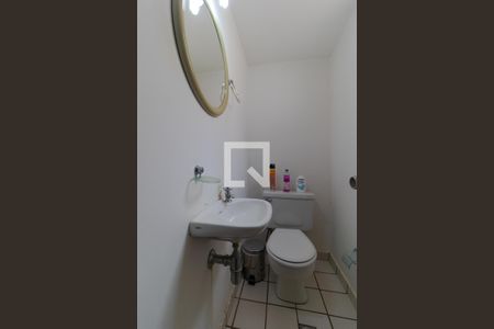 Casa para alugar com 175m², 4 quartos e 4 vagasBanheiro da Suíte 01