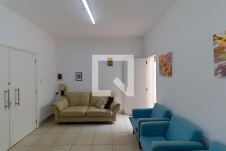 Sala 01 de casa para alugar com 4 quartos, 175m² em Vila Itapura, Campinas