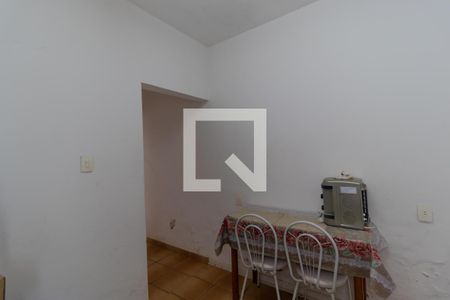 Casa para alugar com 175m², 4 quartos e 4 vagasQuarto 02 (Edícula)