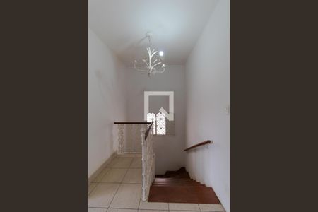 Casa para alugar com 175m², 4 quartos e 4 vagasCorredor