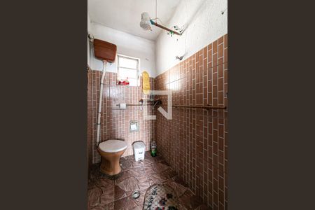 Casa à venda com 210m², 6 quartos e 3 vagasÁrea de Serviço - Lavabo