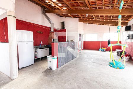 Casa à venda com 210m², 6 quartos e 3 vagasChurrasqueira