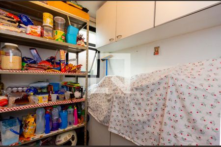 Apartamento à venda com 86m², 3 quartos e 2 vagas Apartamento à venda com 86m², 3 quartos e 2 vagasDispensa - Área de Serviço