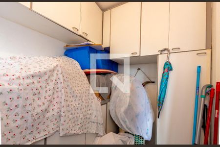 Apartamento à venda com 86m², 3 quartos e 2 vagas Apartamento à venda com 86m², 3 quartos e 2 vagasDispensa - Área de Serviço